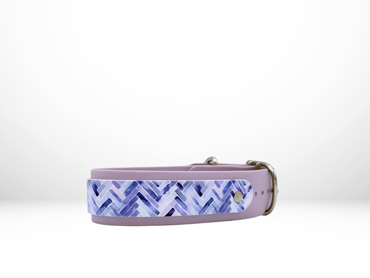 Medium (13-16 Inches) Lavender with Purple Herringbone Overlay Dog Collar