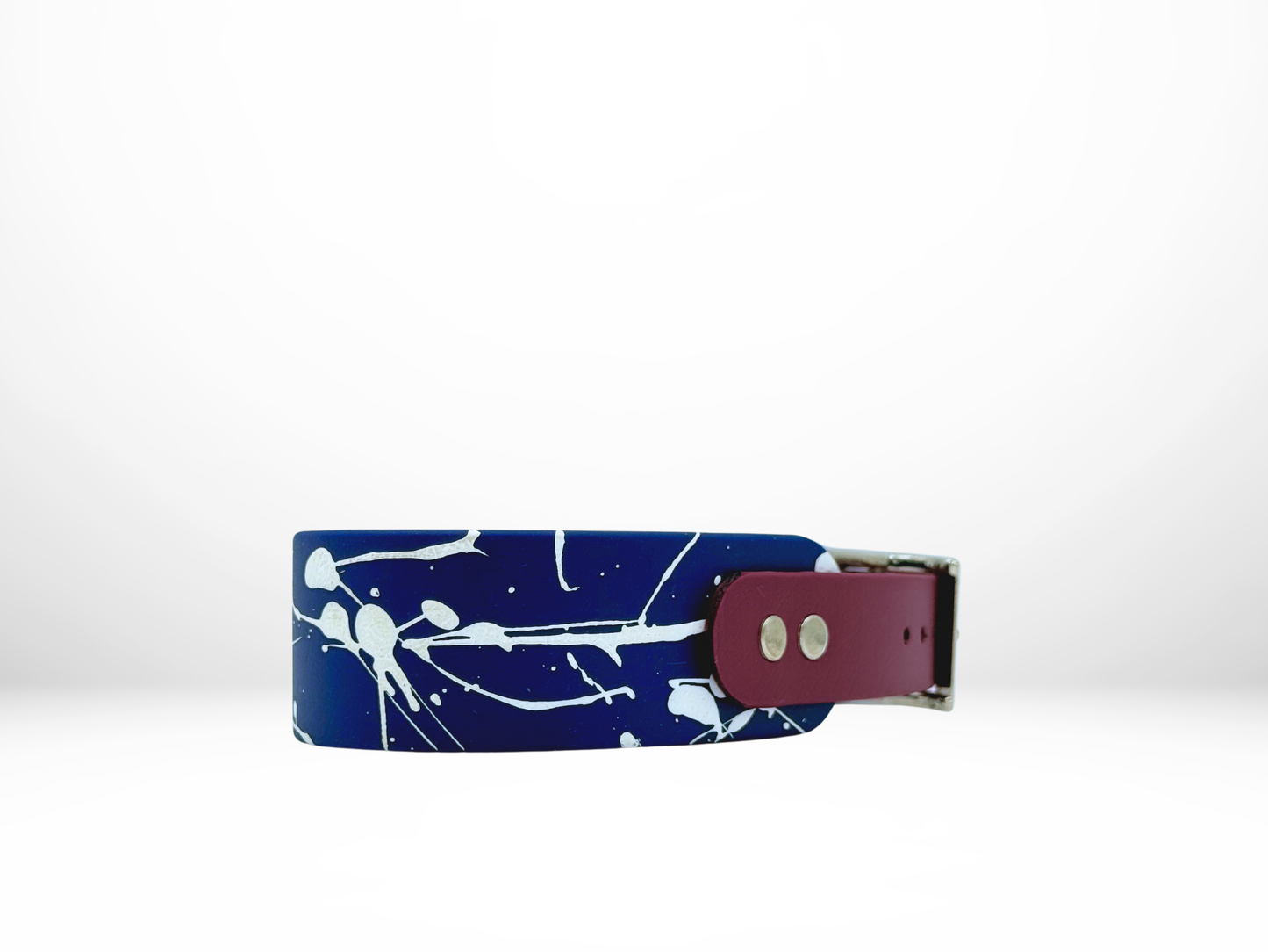 Medium (13-16 Inches) Navy with White Splatter and Burgundy Accent Dog Collar